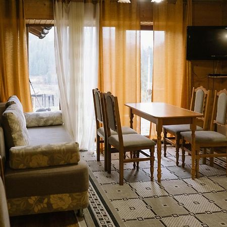 Sadyba Morozko Tatariv Exteriér fotografie