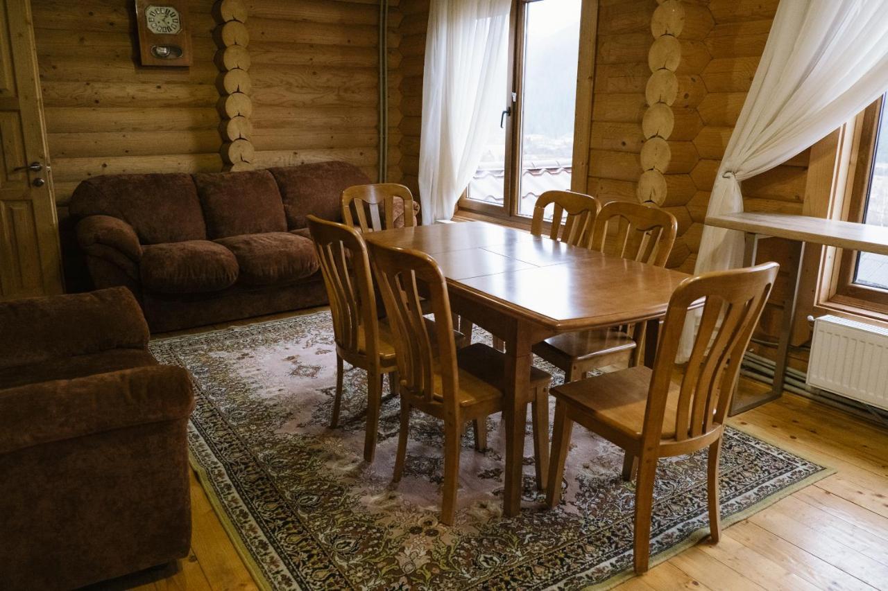 Sadyba Morozko Tatariv Exteriér fotografie